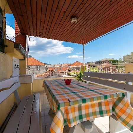 Apartment Ivanka Omiš Dış mekan fotoğraf