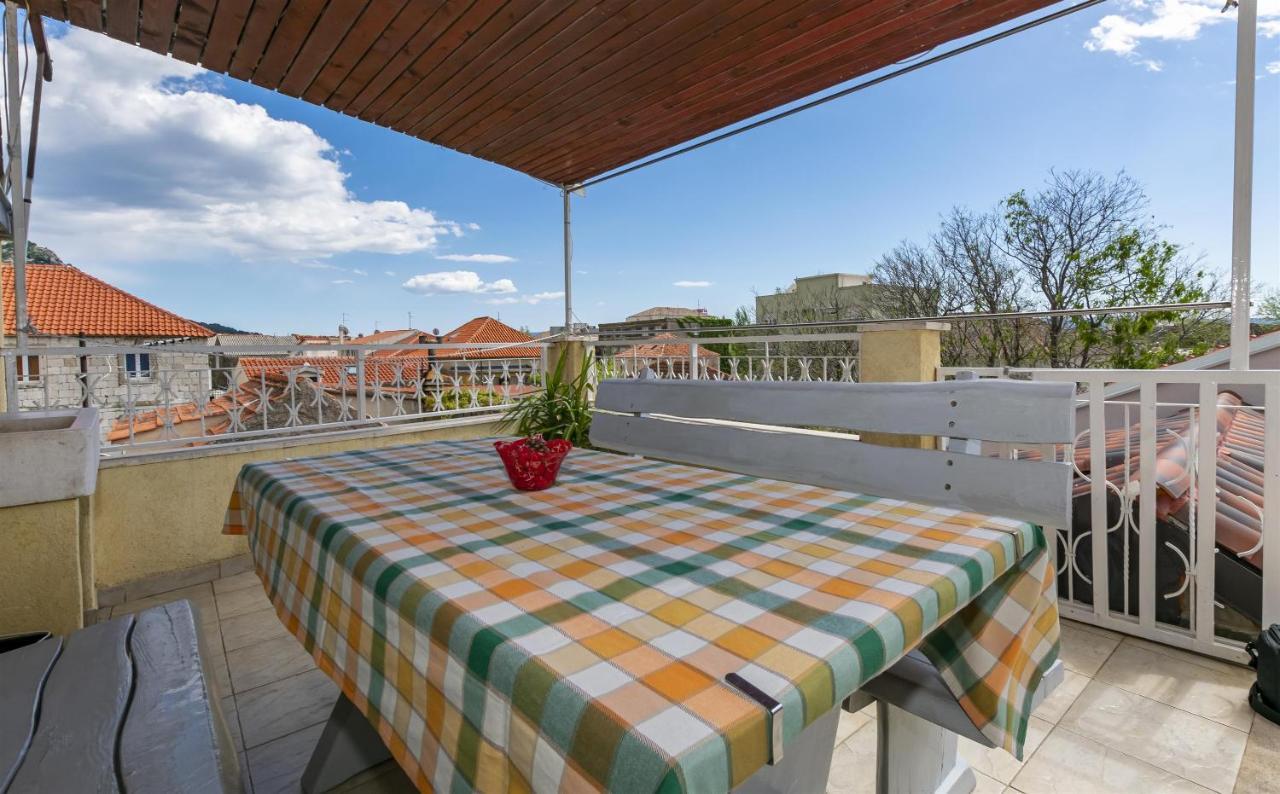Apartment Ivanka Omiš Dış mekan fotoğraf