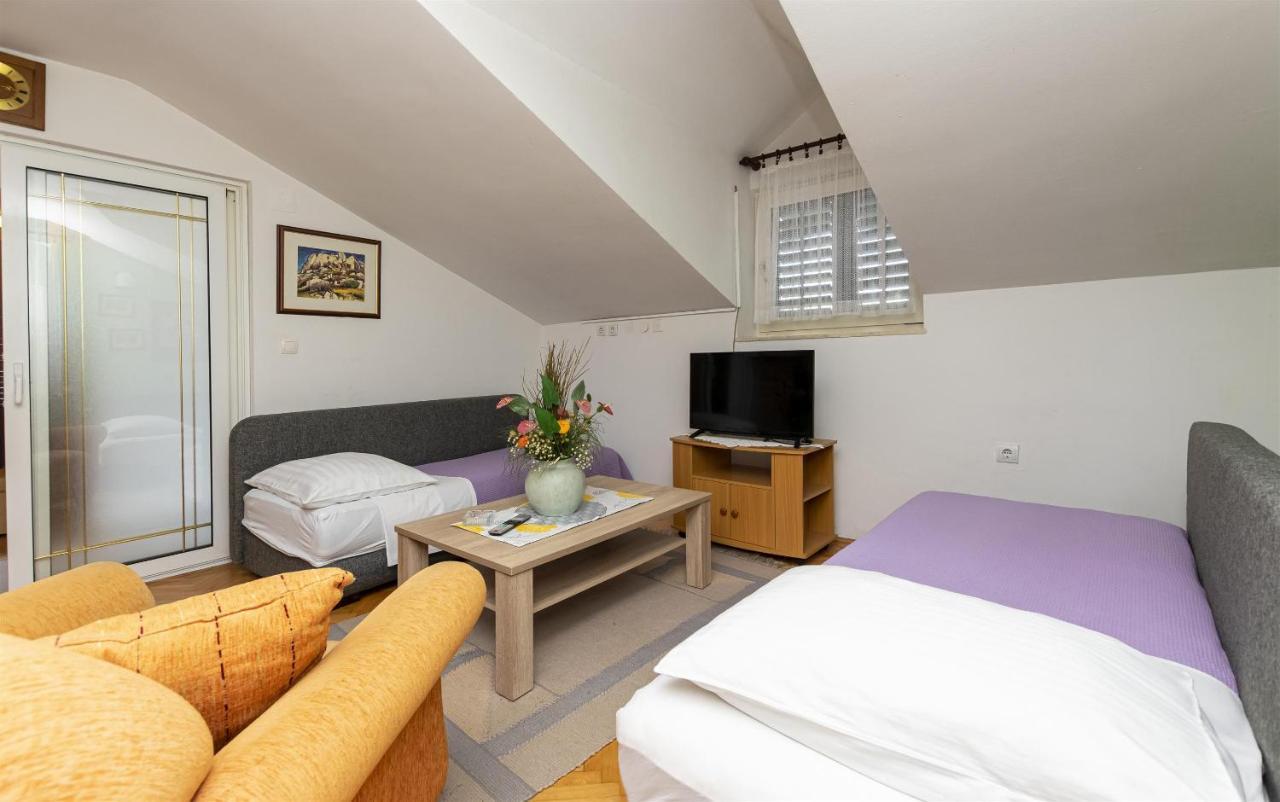 Apartment Ivanka Omiš Dış mekan fotoğraf