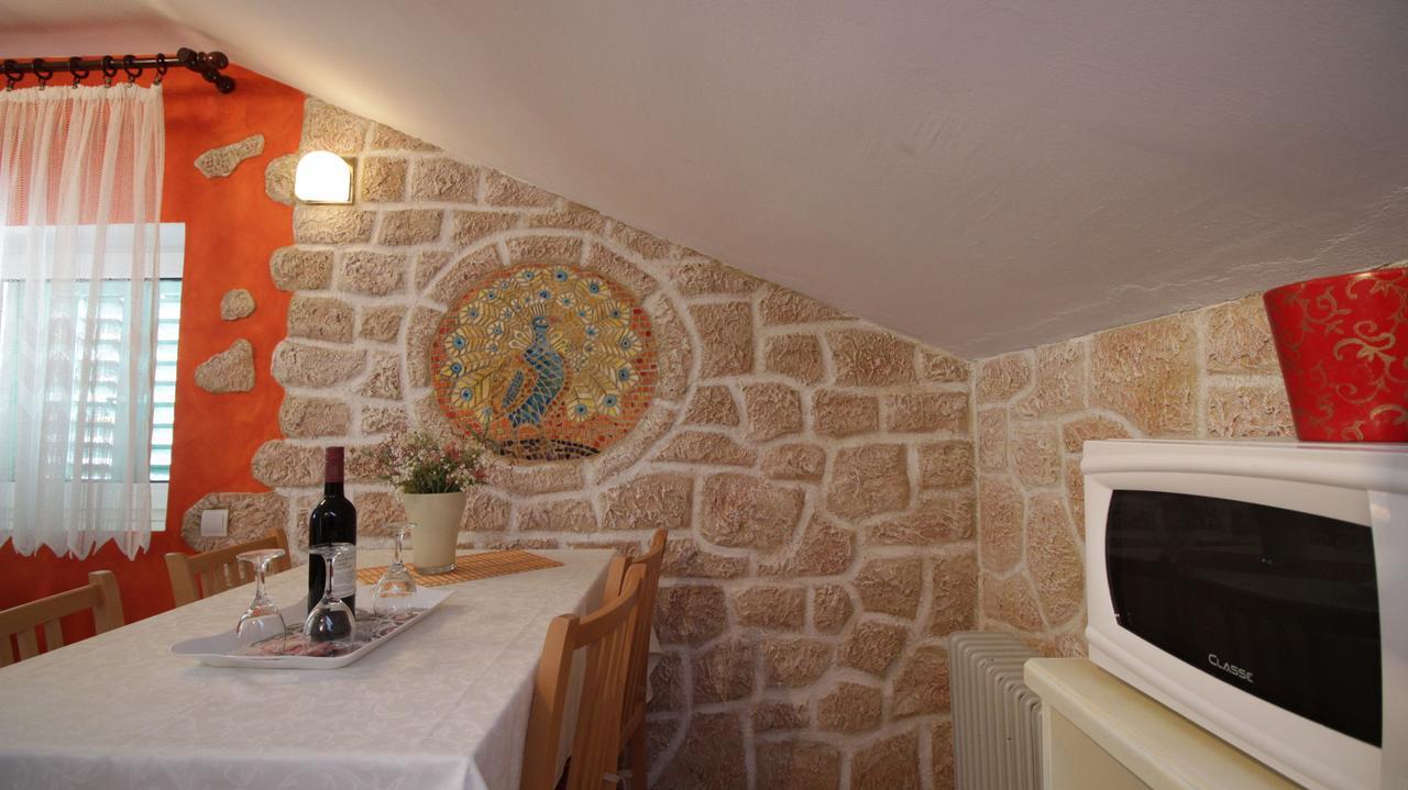 Apartment Ivanka Omiš Dış mekan fotoğraf